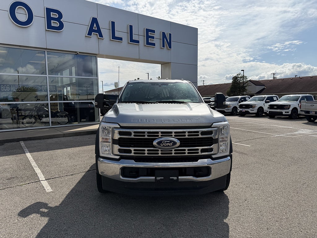2024 Ford Super Duty F-450 DRW 4X4 4dr Crew Cab 179.8-203.8 in. WB