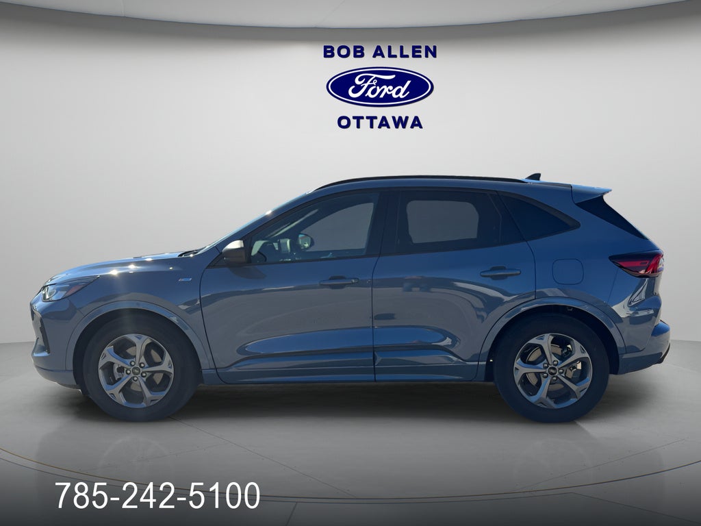 Used 2023 Ford Escape ST-Line with VIN 1FMCU0MN0PUA29990 for sale in Kansas City