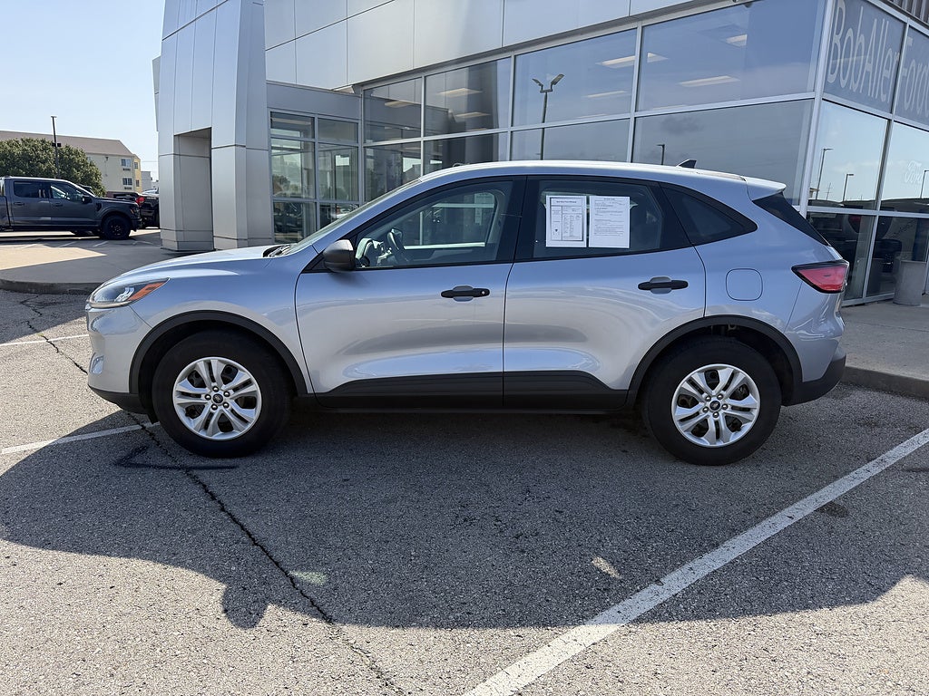 Used 2022 Ford Escape S with VIN 1FMCU9F64NUB32241 for sale in Kansas City