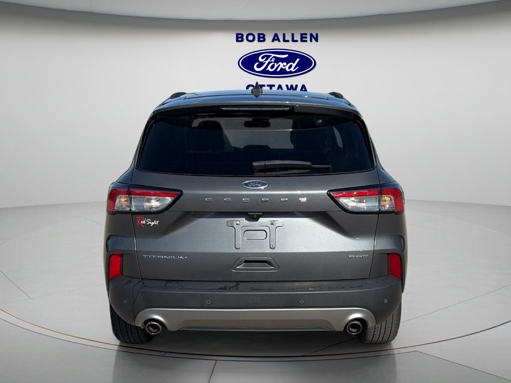2021 Ford Escape Titanium