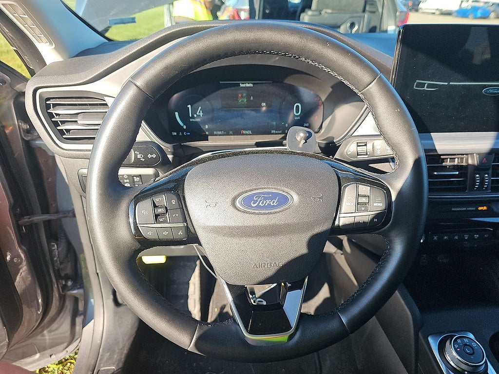 2024 Ford Escape Platinum