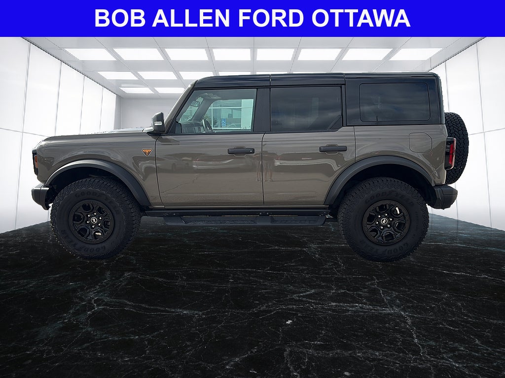 Used 2025 Ford Bronco 4-Door Badlands with VIN 1FMEE9BP8SLA41270 for sale in Kansas City