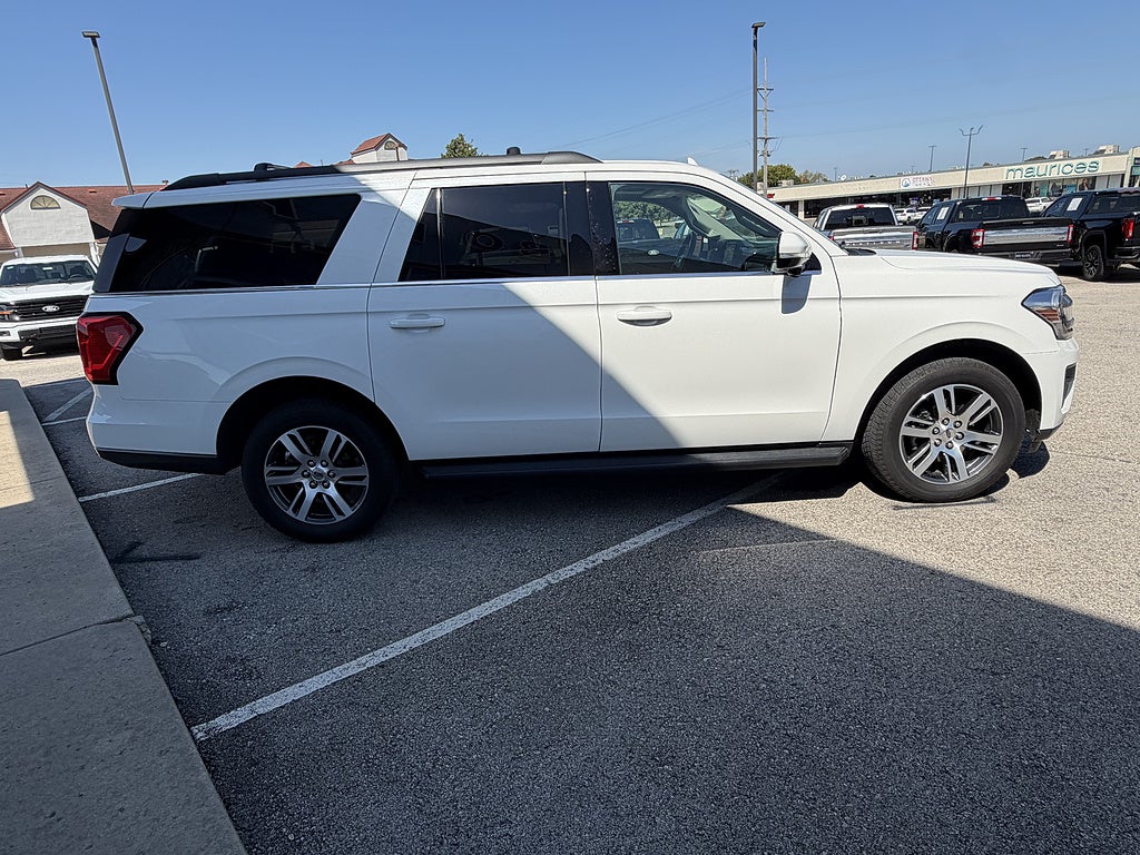 2024 Ford Expedition Max XLT