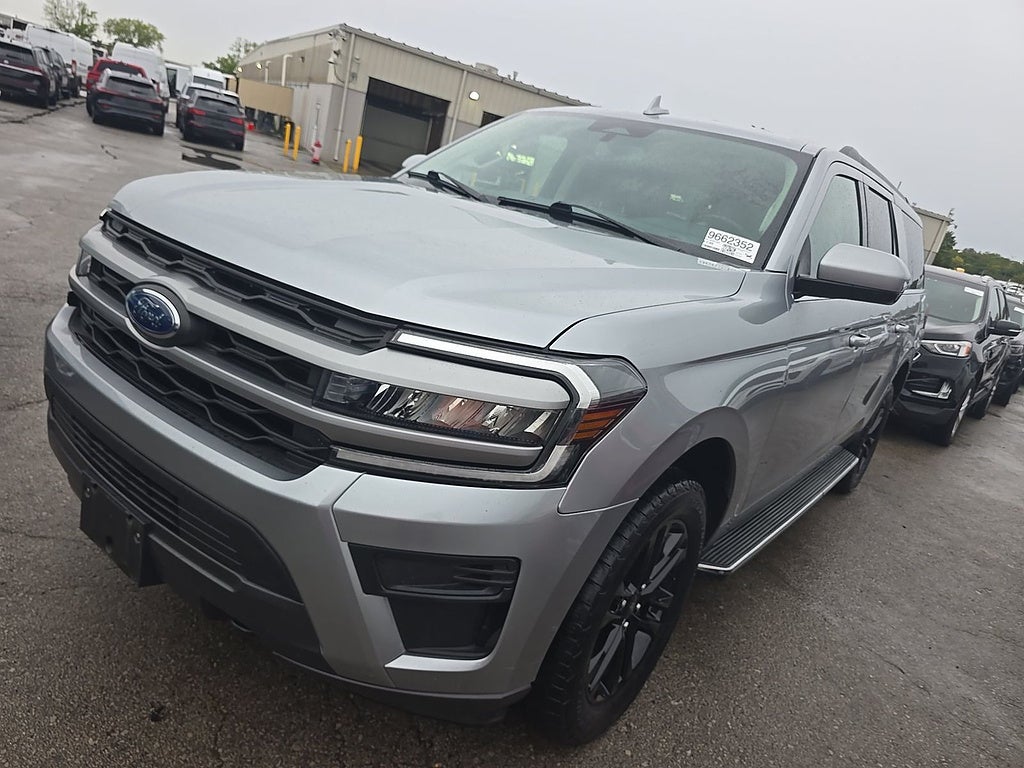 2022 Ford Expedition Max XLT