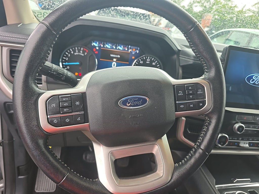 2022 Ford Expedition Max XLT
