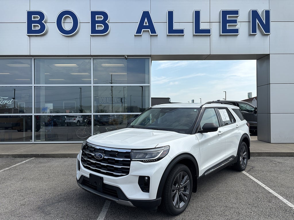 2025 Ford Explorer