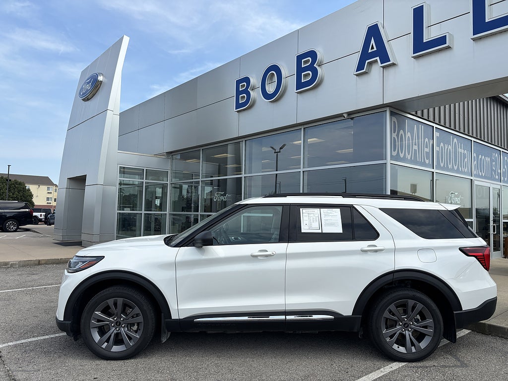 2025 Ford Explorer Active