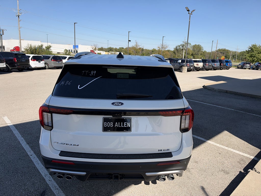 2027 Ford Explorer Platinum