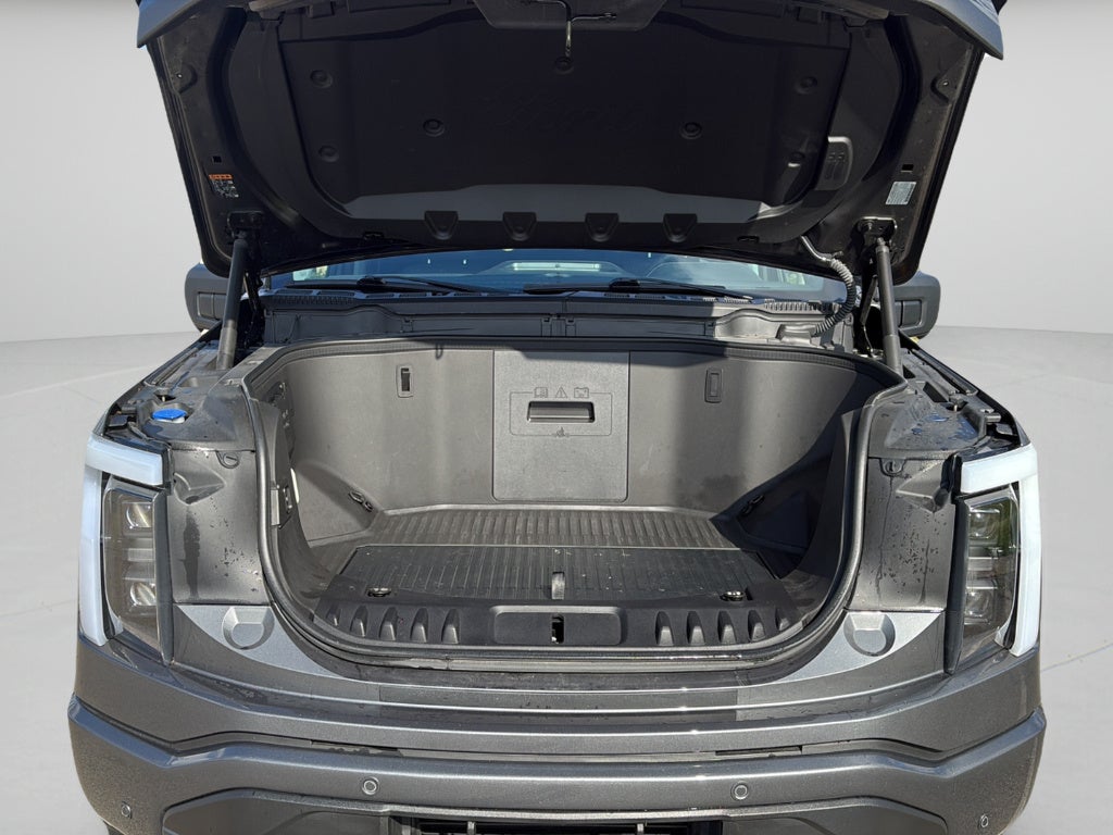 2023 Ford F-150 Lightning XLT