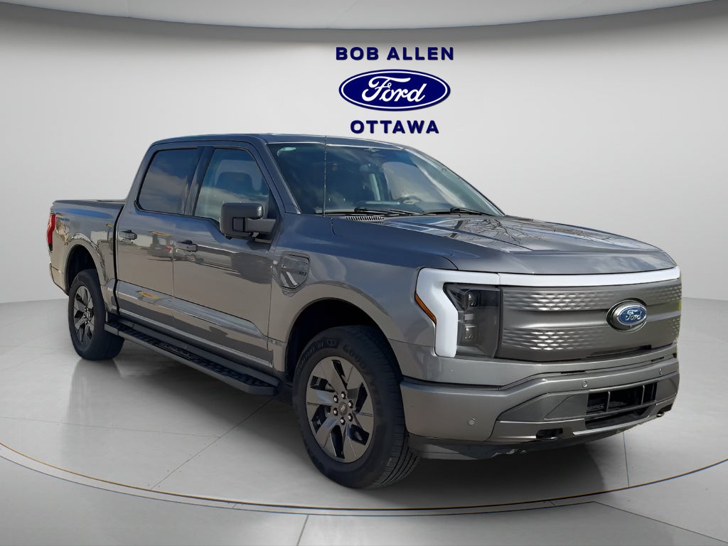 2023 Ford F-150 Lightning XLT