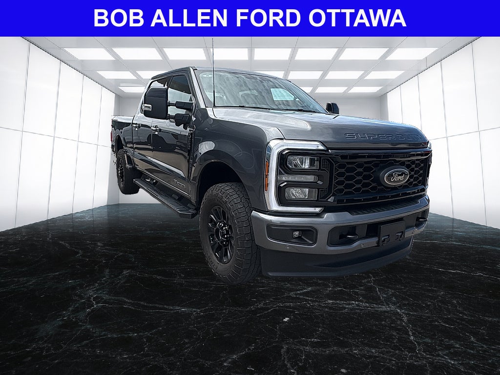 2025 Ford Super Duty F-350 SRW Lariat