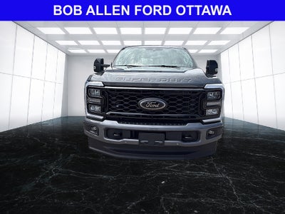 2025 Ford Super Duty F-350 SRW Lariat