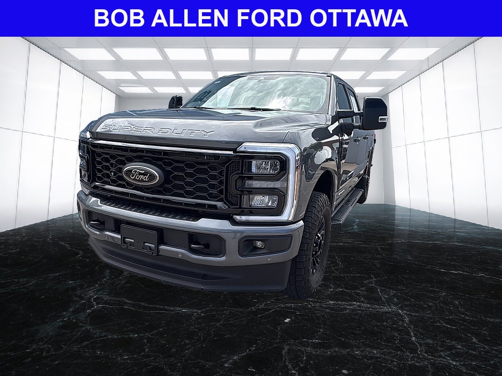 2025 Ford Super Duty F-350 SRW Lariat