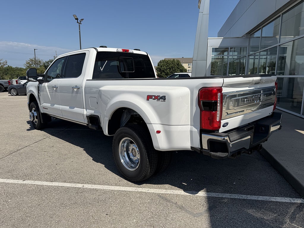 2026 Ford Super Duty F-350 DRW King Ranch