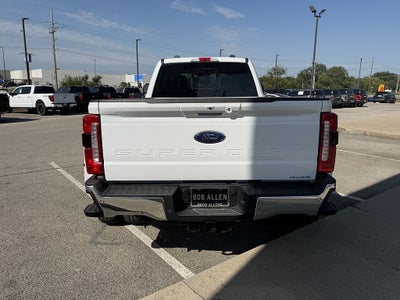 2026 Ford Super Duty F-350 DRW LARIAT