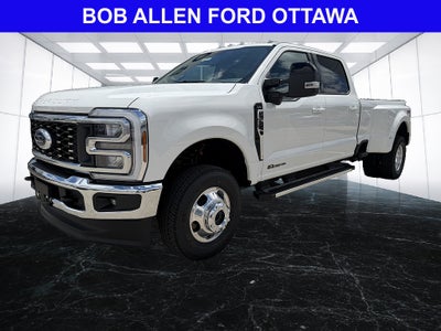 2026 Ford Super Duty F-350 DRW LARIAT