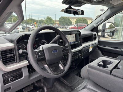 2026 Ford Super Duty F-350 DRW XL
