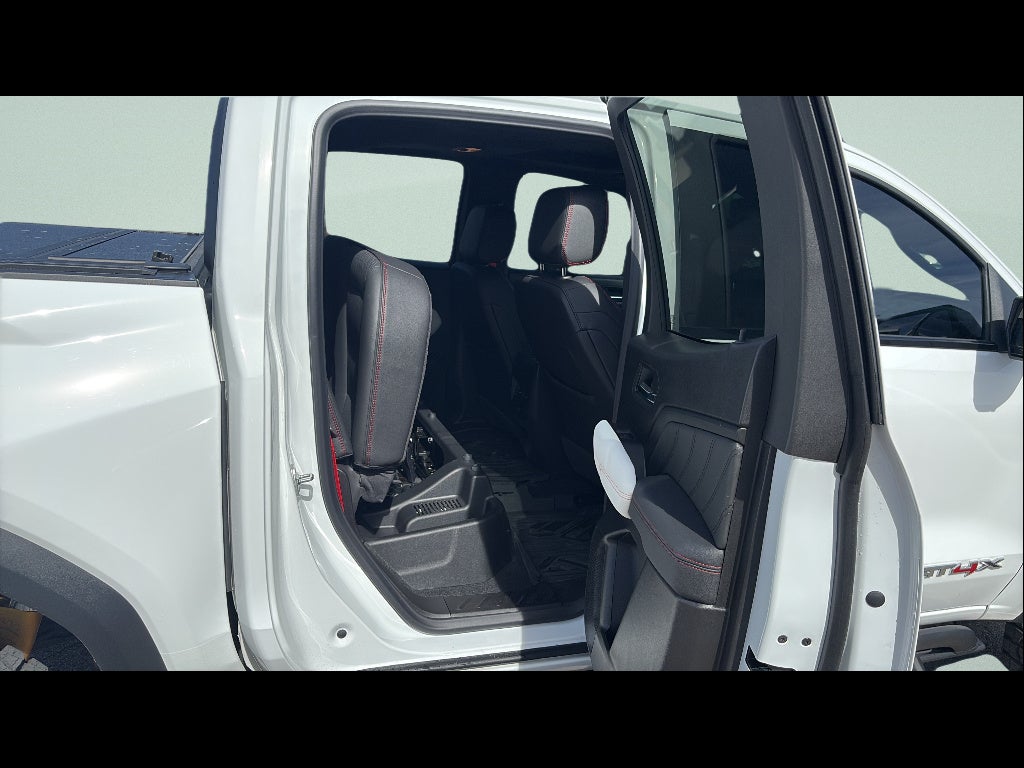 2026 GMC Canyon AT4X