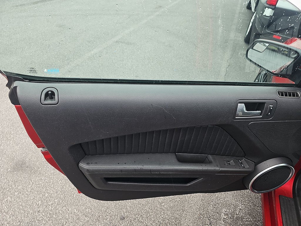 2013 Ford Mustang Base
