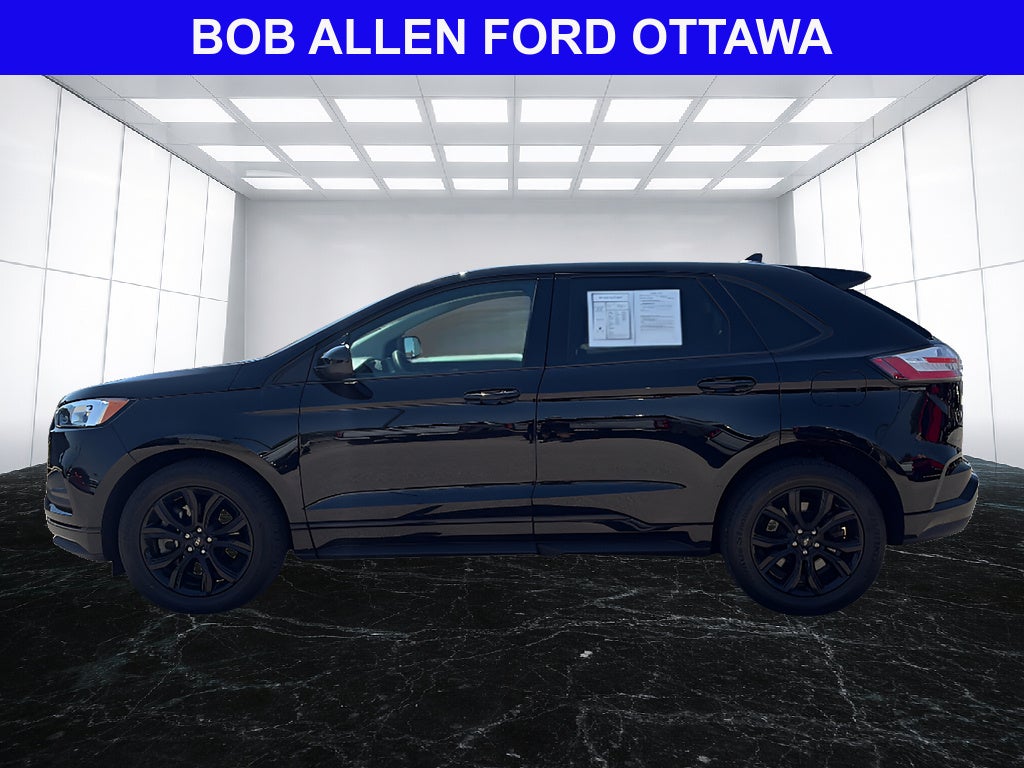 2023 Ford Edge SE