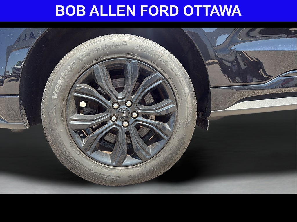 2023 Ford Edge SE