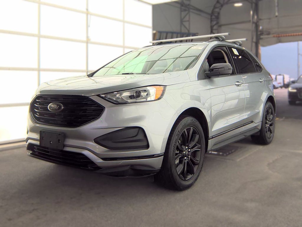 2022 Ford Edge SE