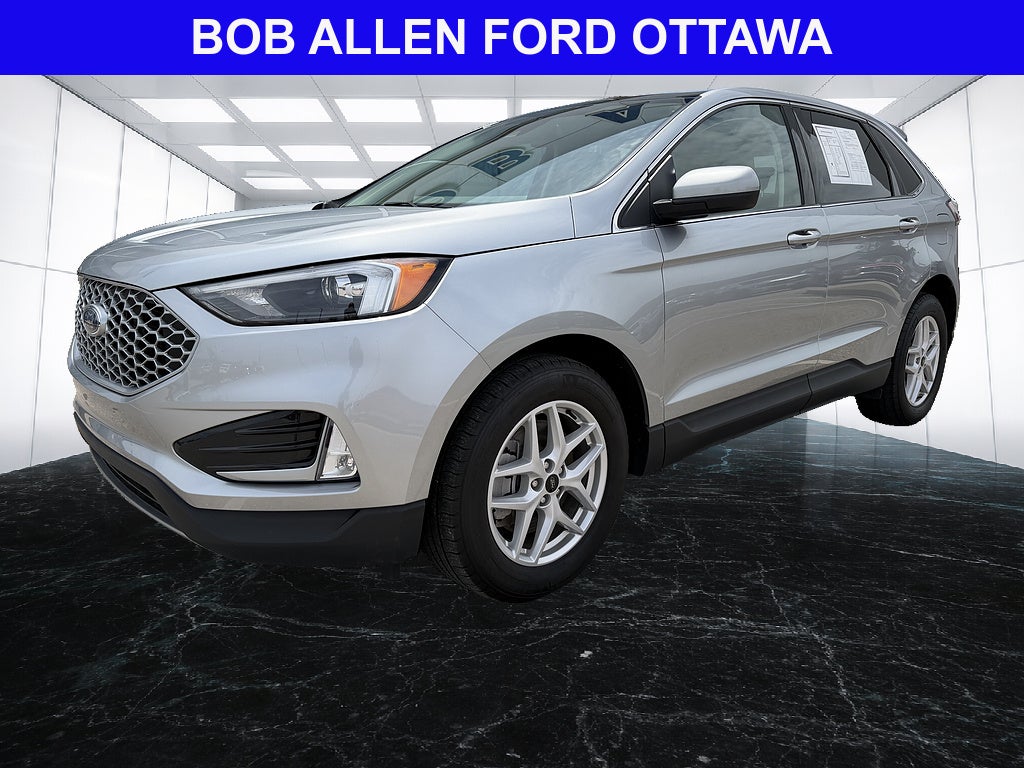 2023 Ford Edge SEL AWD's photo