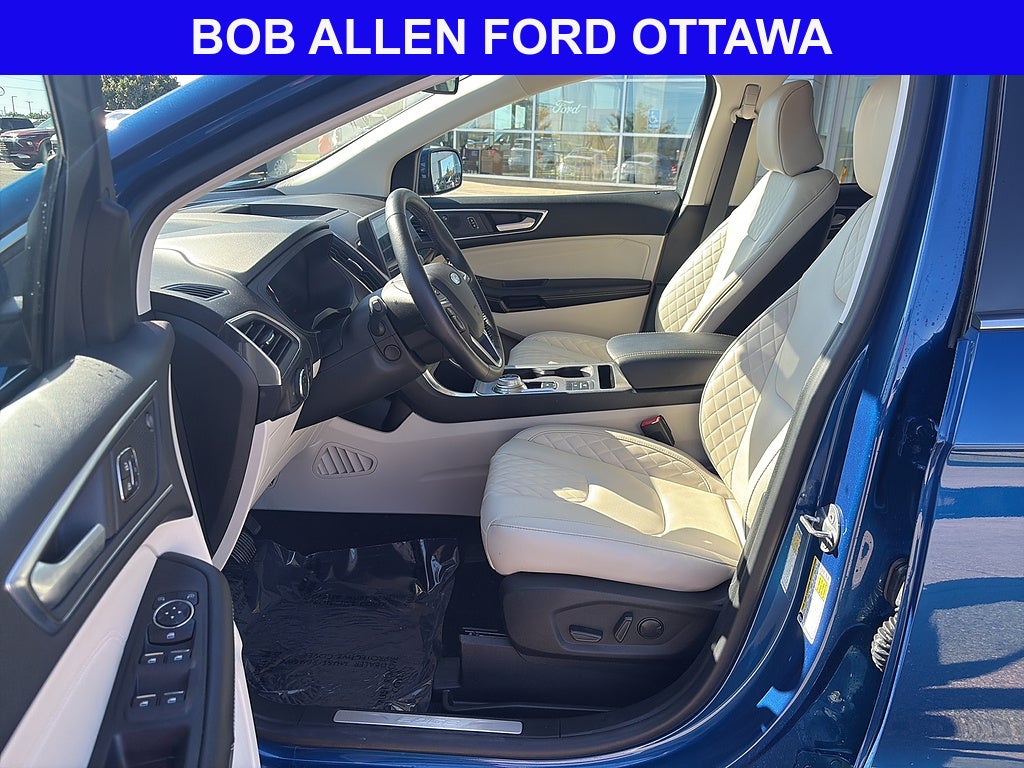 2023 Ford Edge Titanium