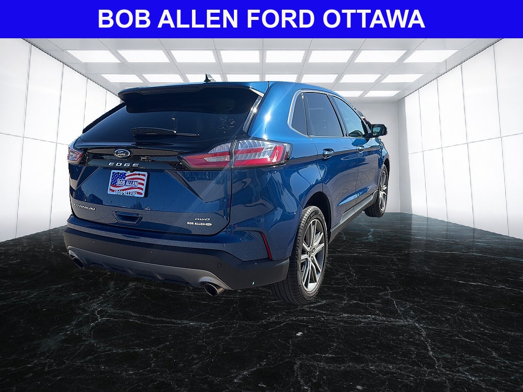 2023 Ford Edge Titanium