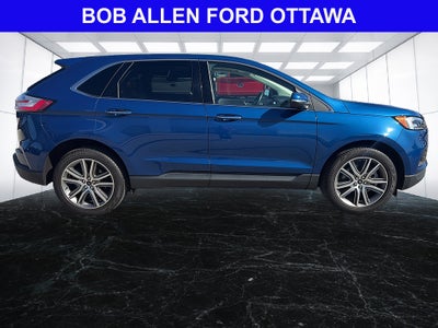 2023 Ford Edge Titanium