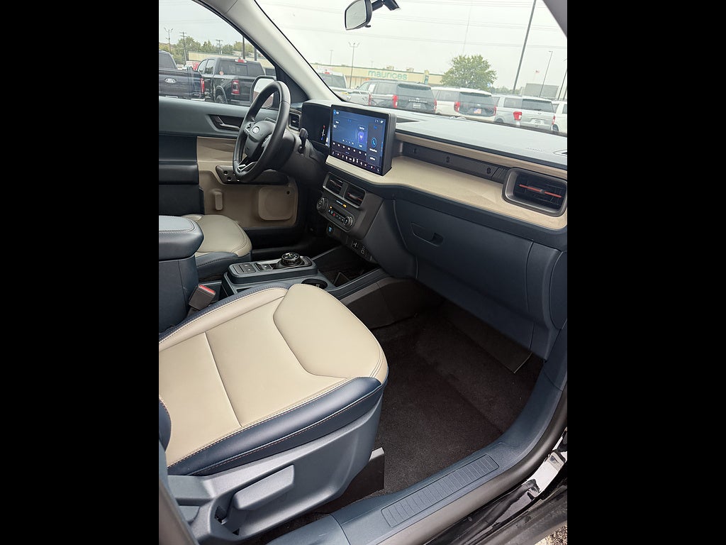 2025 Ford Maverick Lariat