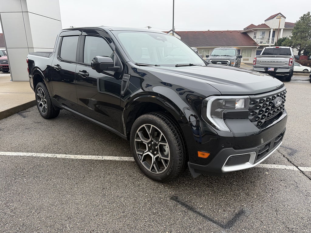 2025 Ford Maverick Lariat
