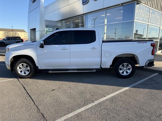 Used 2022 Chevrolet Silverado 1500 LT with VIN 3GCPDDEK1NG561119 for sale in Kansas City