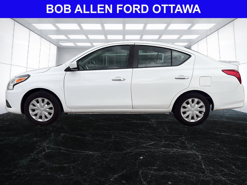 Used 2019 Nissan Versa Sedan SV with VIN 3N1CN7APXKL832019 for sale in Kansas City