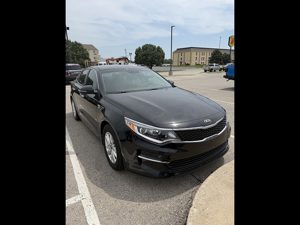 2017 Kia Optima LX