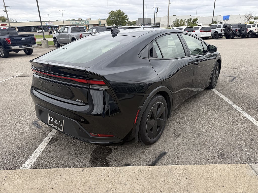2026 Toyota Prius LE