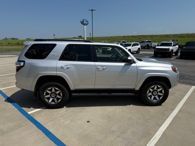 2024 Toyota 4Runner TRD Off-Road