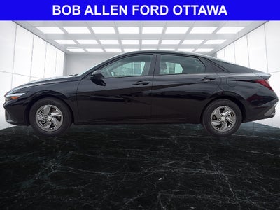2025 Hyundai Elantra SE