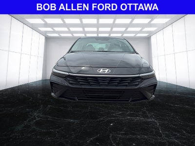 2025 Hyundai Elantra SE