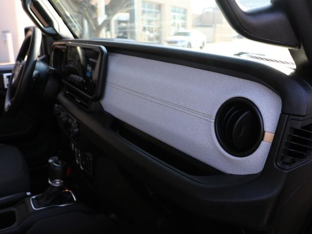 2025 Jeep Gladiator Nighthawk