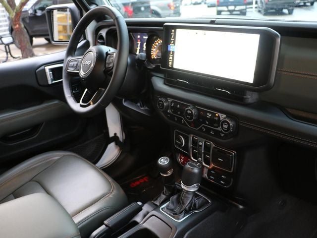 2025 Jeep Gladiator Mojave