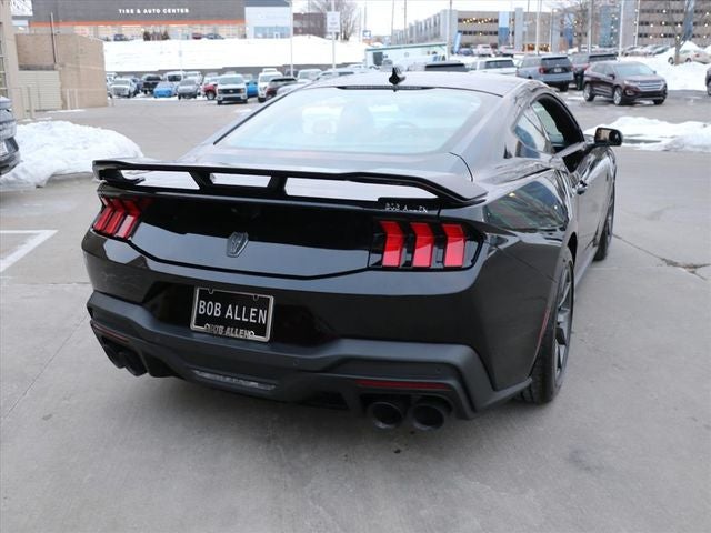2026 Ford Mustang Dark Horse