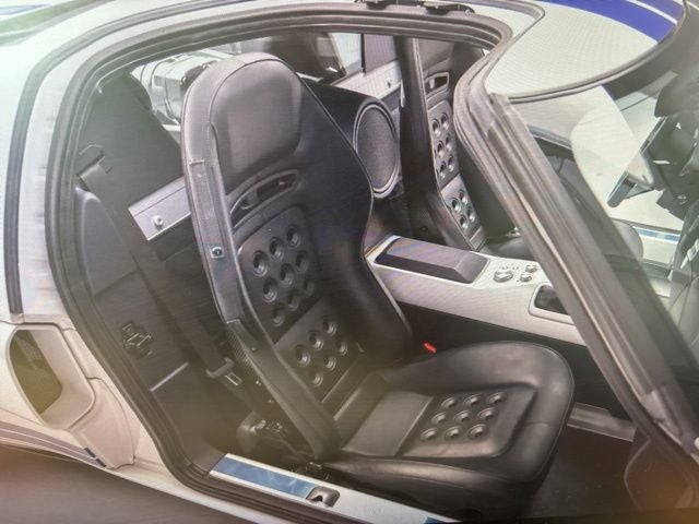 2005 Ford GT Base
