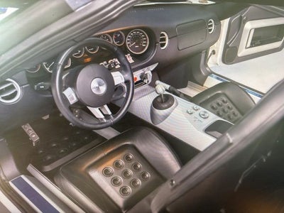 2005 Ford GT Base