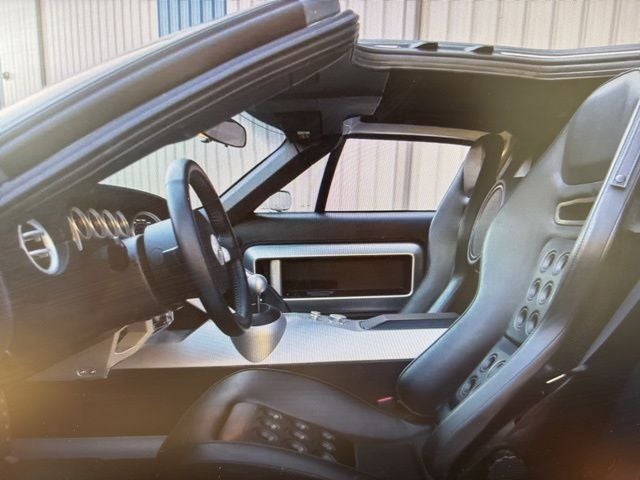 2005 Ford GT Base