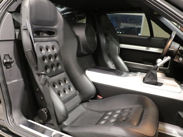 2005 Ford GT Base