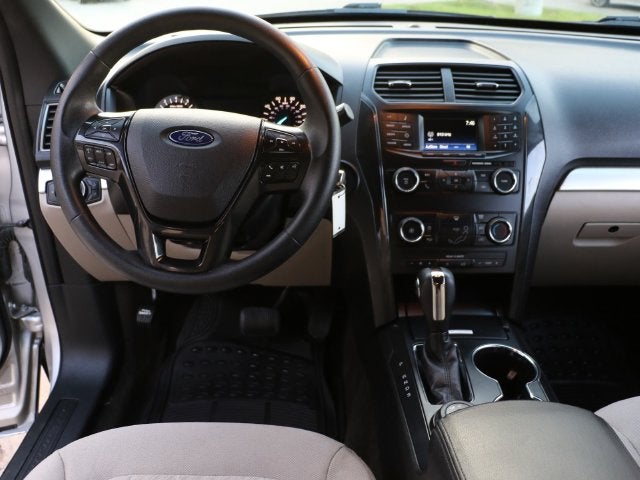 2018 Ford Explorer Base