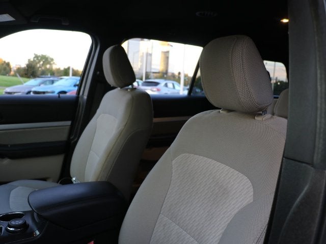 2018 Ford Explorer Base