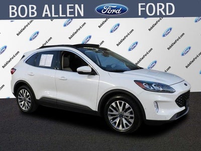 2020 Ford Escape Titanium Hybrid