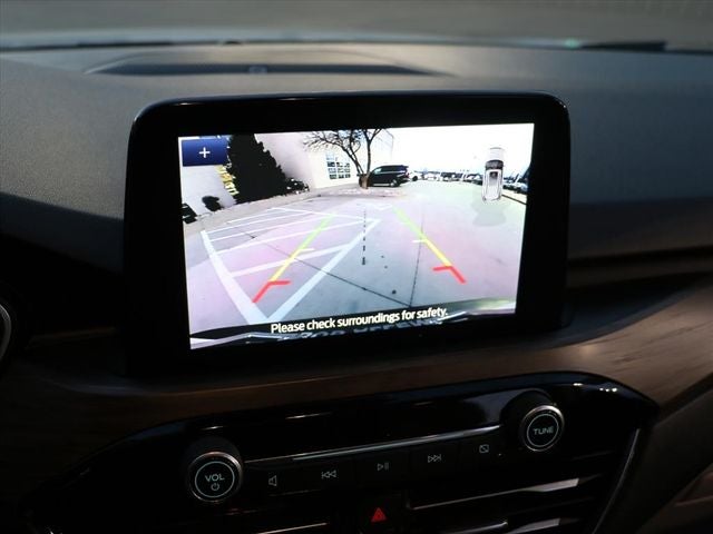 2020 Ford Escape Titanium Hybrid